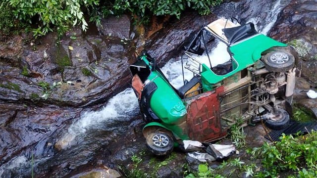 Two dead, three children injured after three-wheeler plunges into Mohini Falls