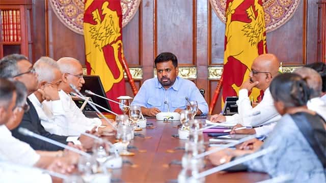 President discusses cricket development with transformation committee