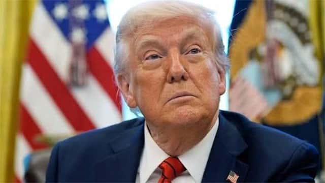 Donald Trump again threatens to blow up Iranian bridges and power plants