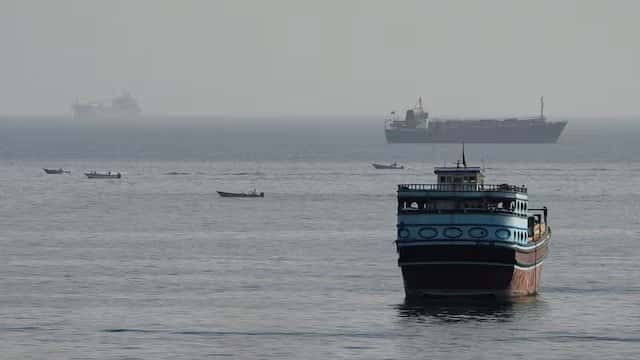 Iran and Oman reach understanding on coordinates of route through Hormuz, Iran ministry says