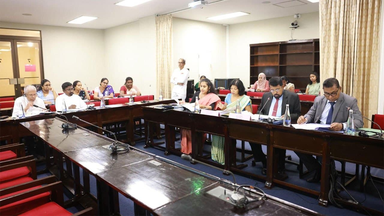 Parliamentary Select Committee appoints expert panel to review 31 electoral reform proposals