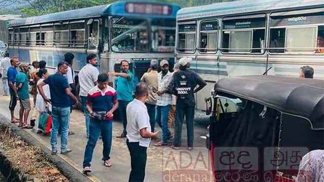 Two Kandy-Hatton buses collide in Ginigathhena