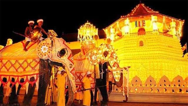 Kandy Esala Perahera begins tomorrow, Police announce special traffic plan