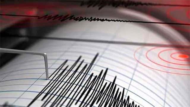5.9 magnitude earthquake hits Japan, dozens injured