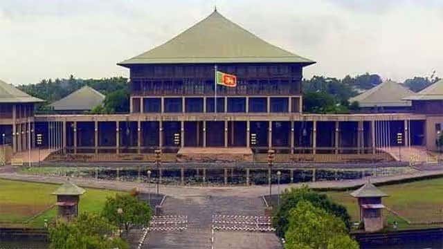 Audit exposes massive fuel and vehicle privileges for parliament officials