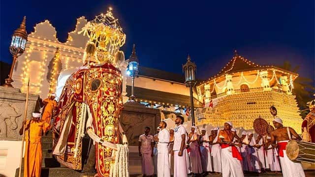Special security and traffic plan for final Randoli Perahera tomorrow