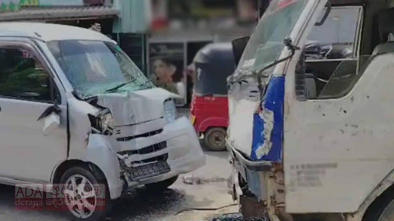Four injured in head-on collision in Mawanella