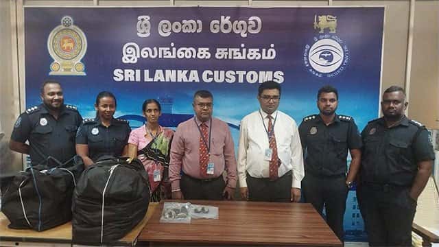 Three women held with 800g of cannabis at BIA