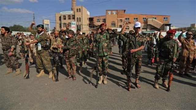 Houthis seize Yemen's entire Red Sea coast: govt military official