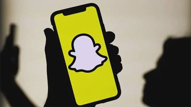 Snapchat considering daily time limits for teens