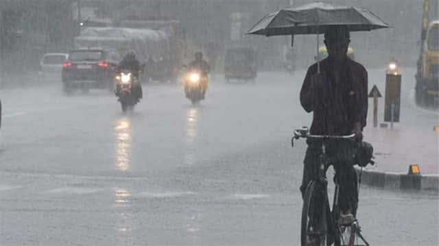 Heavy rainfall expected in parts of the island today