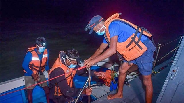 Navy rescues two fishermen in distress off Mannar