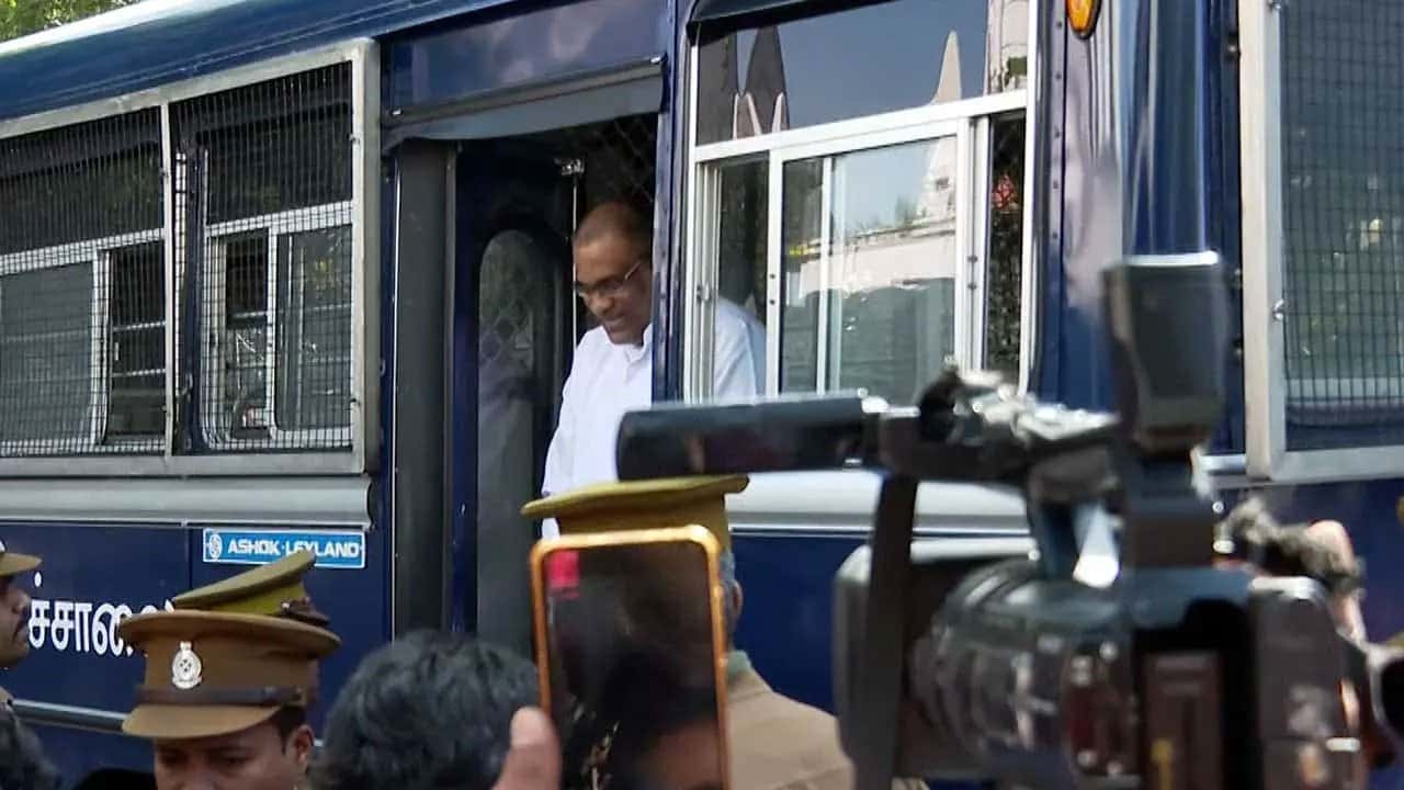 Gnanasara Thero brought before court again