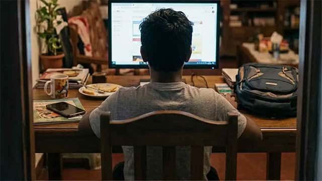 Children increasingly targeted by criminals through the internet – Dy Minister