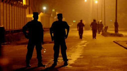 Curfew imposed in Kalmunai, Chavalakade and Samanthurai after explosions and gunfire