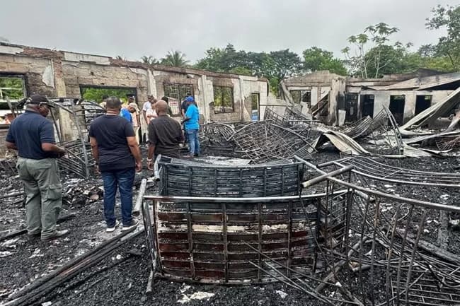 At least 19 children die in Guyana school fire