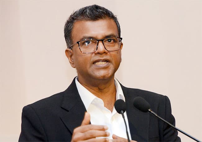 Deputy Minister Harshana Suriyapperuma resigns as MP