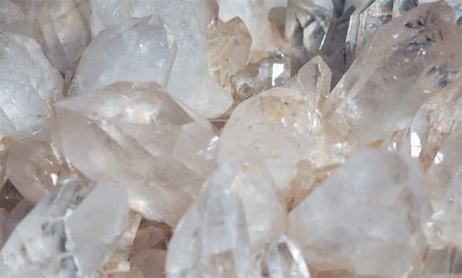‘Clear Quartz’ illegally exported from Sri Lanka, COPE inquiry finds