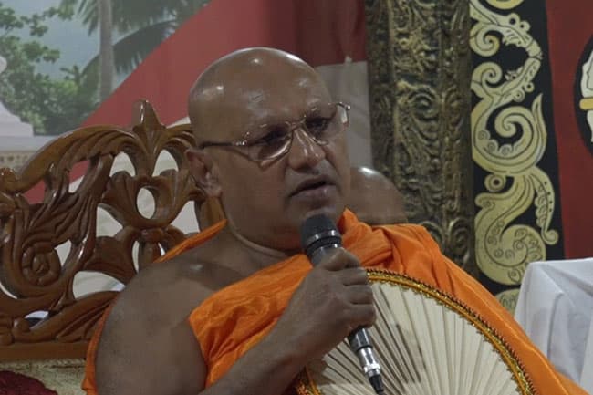 Asgiri Anunayake Thero calls for calm amid criticism of Buddhist clergy