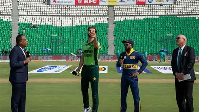 Sri Lanka win toss, bowl first against Pakistan in ODI tri-series match
