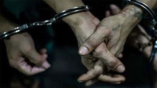 Six arrested over assault on bus driver and conductor in Kalutara