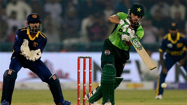 Pakistan clinch ODI tri-series with 3-wicket victory over Sri Lanka in final